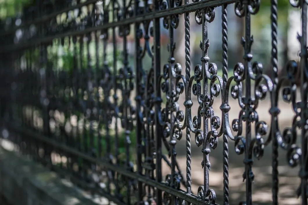 Grille métal MontfortsurMeu Distri métal